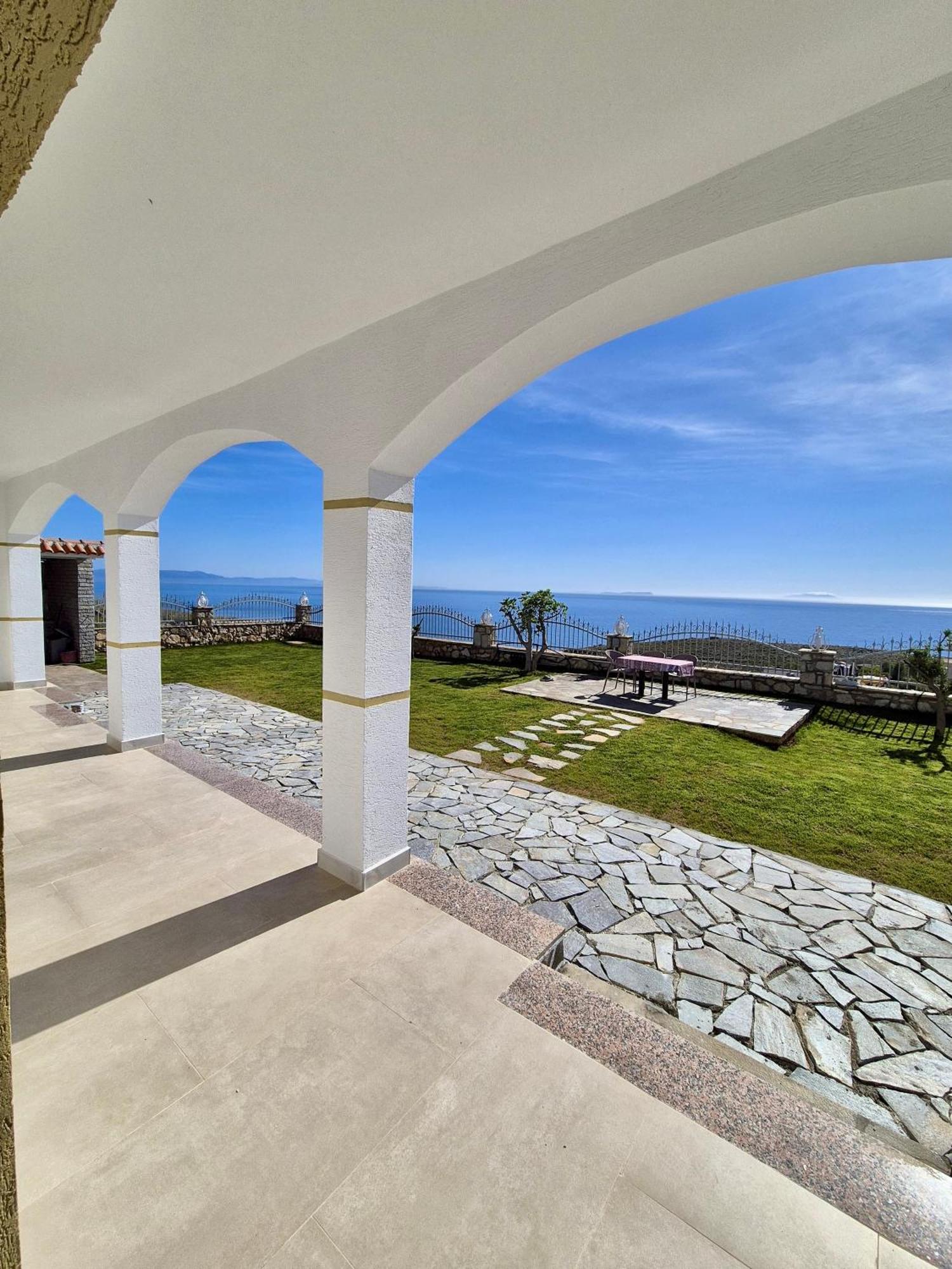 Olive Stone Himara